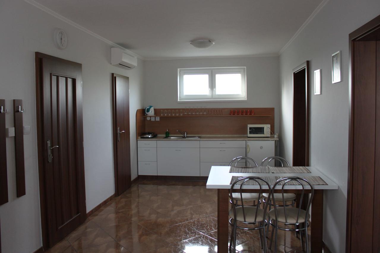 Appartement Privat Arcadia à Podhájska Extérieur photo