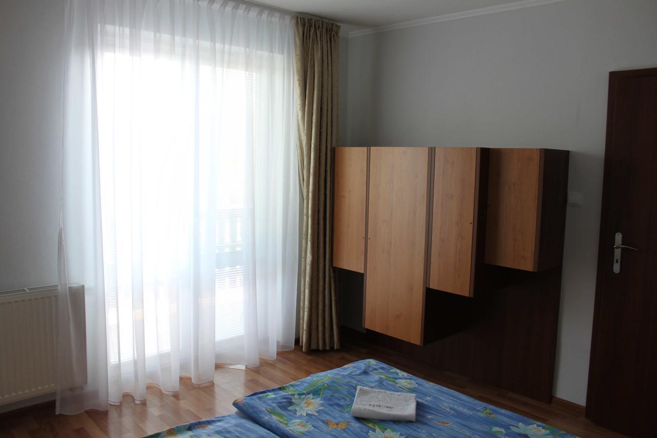 Appartement Privat Arcadia à Podhájska Extérieur photo